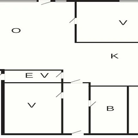 5 Person In Saeby-by Traum